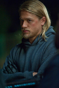 Charlie-Hunnam-of-Sons-of-Anarchy_gallery_primary